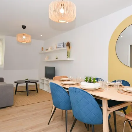 Le Champenois - Pro-famille - 2 Chb - 4 - Mon Groom * Труа