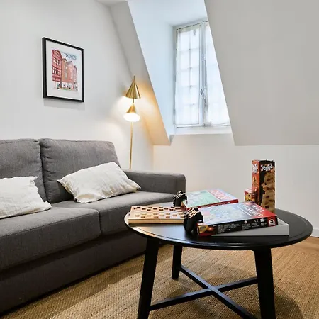 Le Champenois - Pro/famille - Equipe - Centre-ville - Proche Gare - Wifi - Mon Groom Apartment