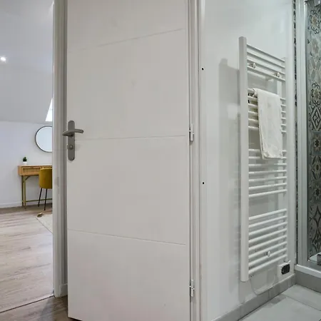Le Champenois - Pro/famille - Equipe - Centre-ville - Proche Gare - Wifi - Mon Groom Apartment