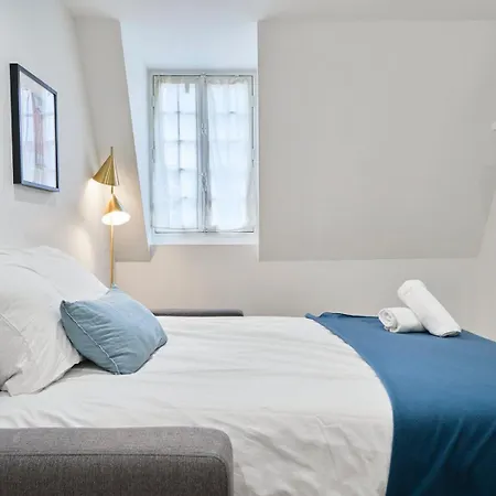 Le Champenois - Pro-famille - 2 Chb - 4 - Mon Groom * Troyes