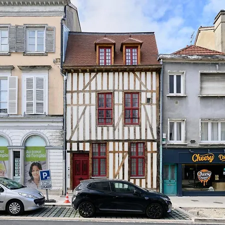 Le Champenois - Pro/famille - Equipe - Centre-ville - Proche Gare - Wifi - Mon Groom Apartment *