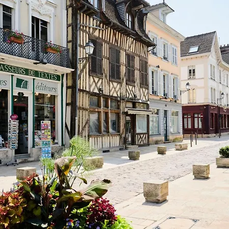 Apartment Le Champenois - Pro/famille - Equipe - Centre-ville - Proche Gare - Wifi - Mon Groom