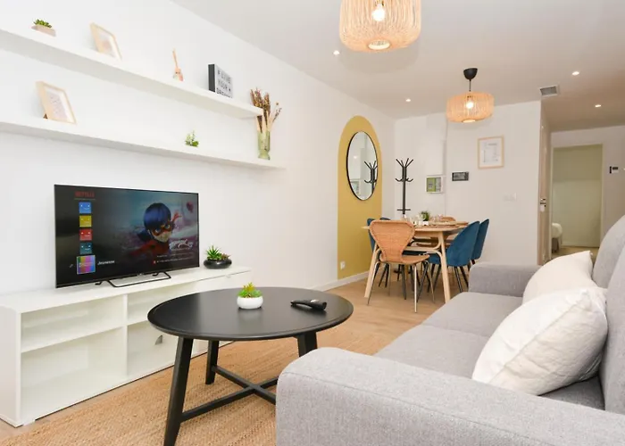 Le Champenois - 4 - Equipe Coeur De - Climatisation - Netflix Lägenhet