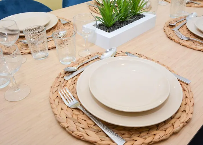 Le Champenois - 4 - Equipe Coeur De - Climatisation - Netflix Lägenhet Troyes